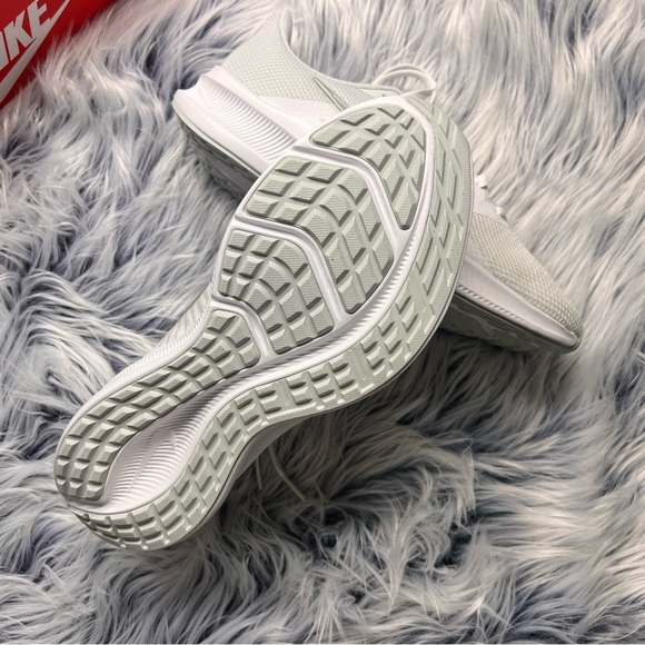 Nike Downshifter 11 - Picture 4 of 6